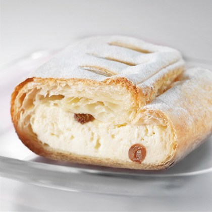 Topfenstrudel Blätterteig roh
