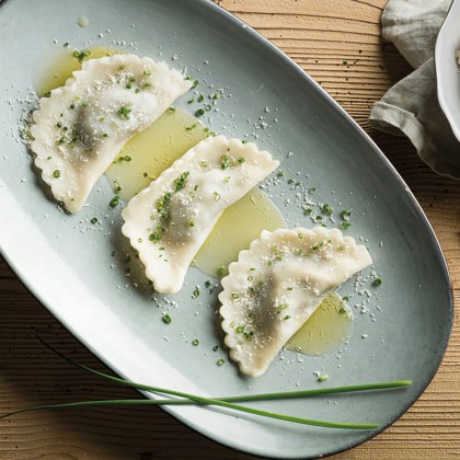Schlutzkrapfen mit Speckfülle